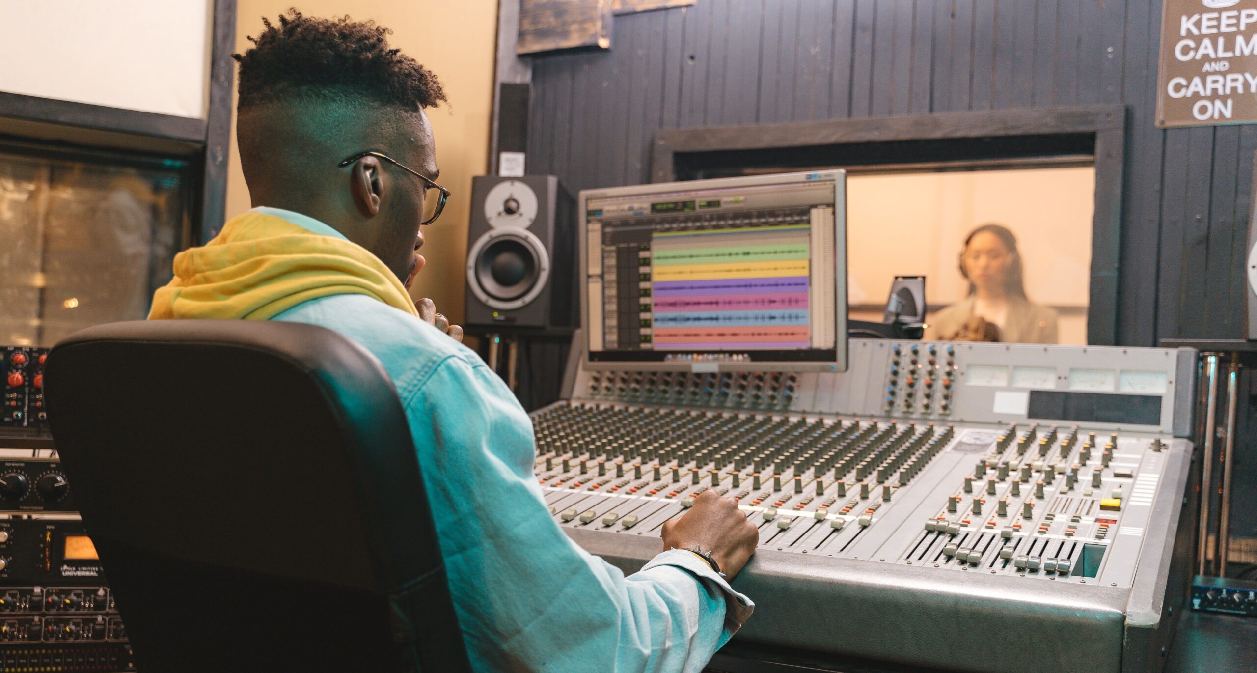 Read more about the article The Art Of Making Music: Music Producers